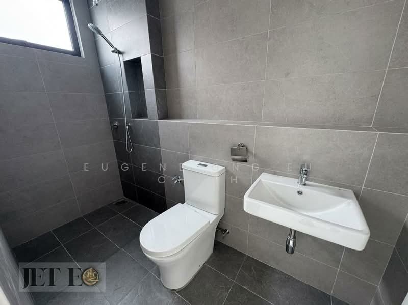 Rumah Teres 2 Tingkat untuk Dijual di Tanjong Duabelas (Selangor) - Eugene Ong Eu chieh - Bathroom - PropertyGuru.com.my