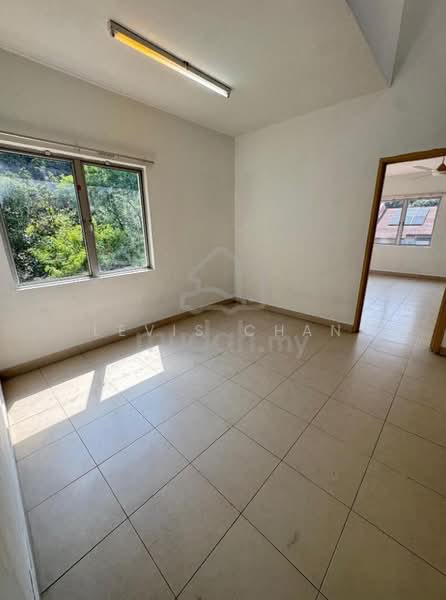 Townhouse for Rent in Serdang (Seri Kembangan) - Levis Chan - Interior - PropertyGuru.com.my