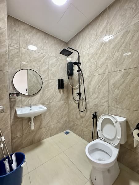 Service Residence for Sale at PANGSAPURI GADONG HARMONI @ AMBIENCE RESIDENCE - Kellyn Foo - PropertyGuru.com.my