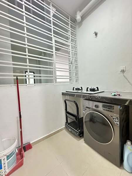 Service Residence for Sale at PANGSAPURI GADONG HARMONI @ AMBIENCE RESIDENCE - Kellyn Foo - PropertyGuru.com.my