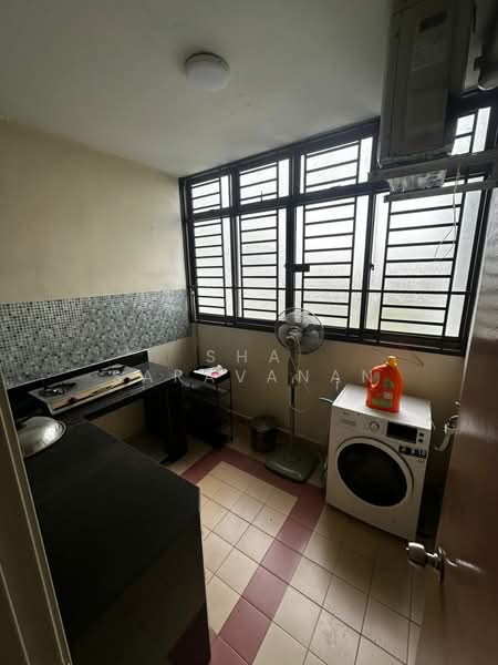 Apartment for Rent at Kipark Apartment - Sha Saravanan - Kitchen - PropertyGuru.com.my