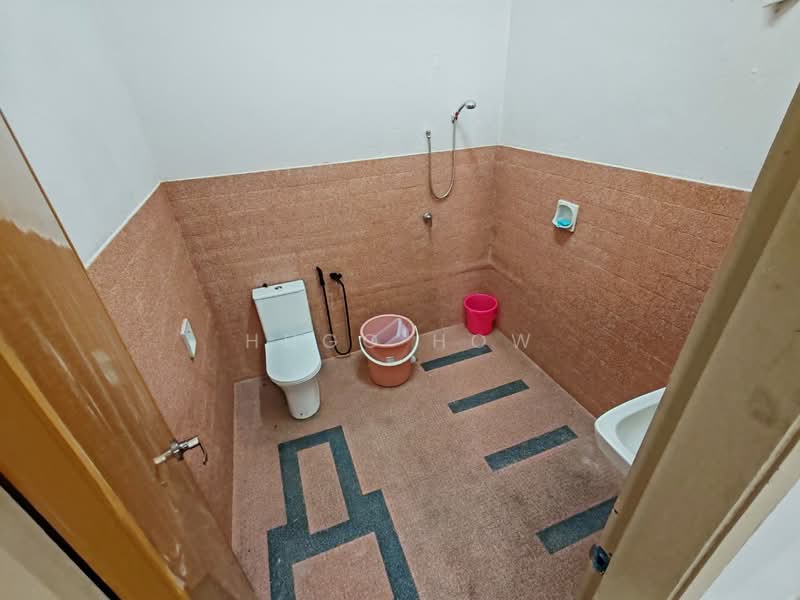 Semi-Detached House for Sale in Jalan Ipoh (Kuala Lumpur) - Hugo How - Bathroom - PropertyGuru.com.my