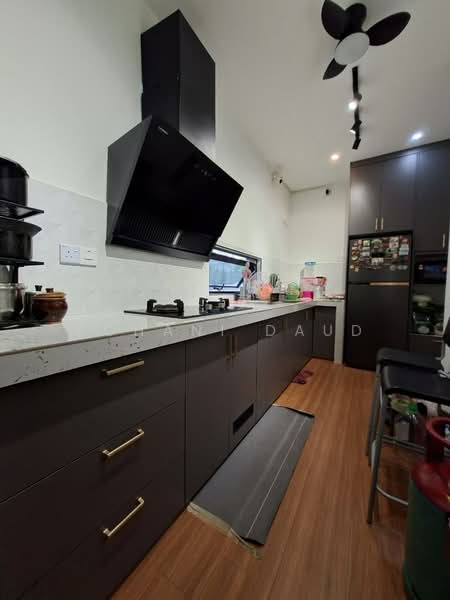 Rumah Teres 2 Tingkat untuk Disewa di Kota Puteri Seksyen 8 (Batu Arang) - Rohani Daud - Kitchen - PropertyGuru.com.my