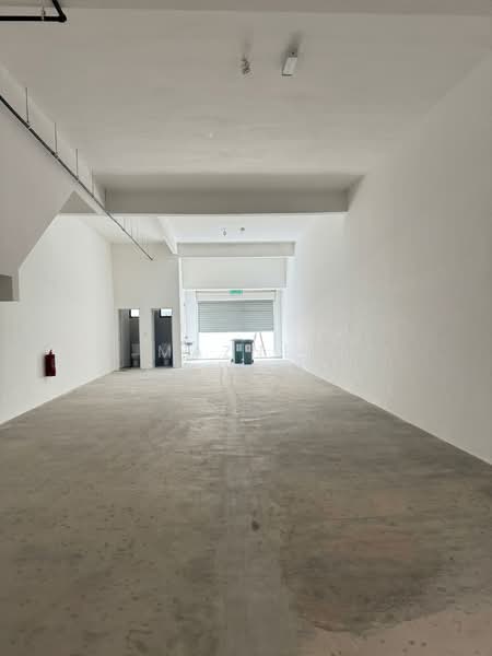 Shop / Office for Rent in Bandar Gamuda Cove (Dengkil) - Maznee Realtor - Interior - PropertyGuru.com.my