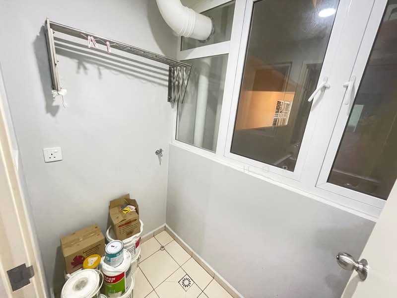 Condominium for Rent at i-Santorini - Sharon Khor - Laundry Room - PropertyGuru.com.my