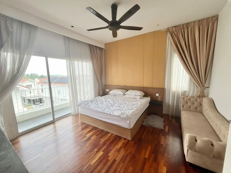 3-storey Terraced House for Sale in Tamansari (Rawang) - Samson Lee - Bedroom - PropertyGuru.com.my
