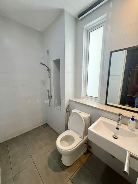 3-storey Terraced House for Sale in Tamansari (Rawang) - Samson Lee - Bathroom - PropertyGuru.com.my