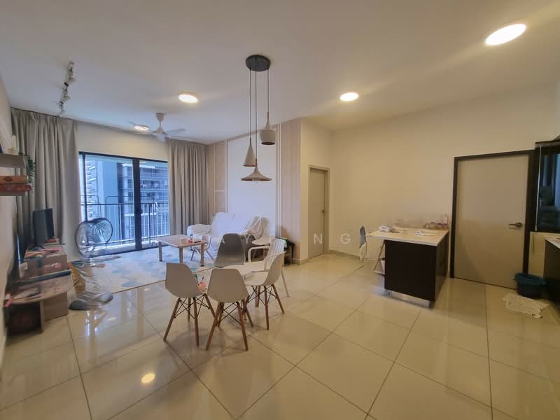 Servis Apartment untuk Disewa di Setia City Residences - Faye Ng - Living Room - PropertyGuru.com.my