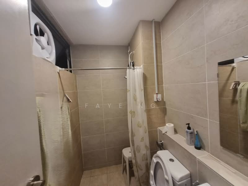 Servis Apartment untuk Disewa di Setia City Residences - Faye Ng - Bathroom - PropertyGuru.com.my