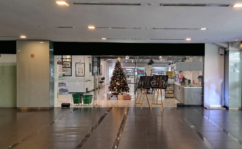 Shop for Rent in Bukit Bintang (KL City Centre) - Elaine Chong (Elle) - Interior - PropertyGuru.com.my