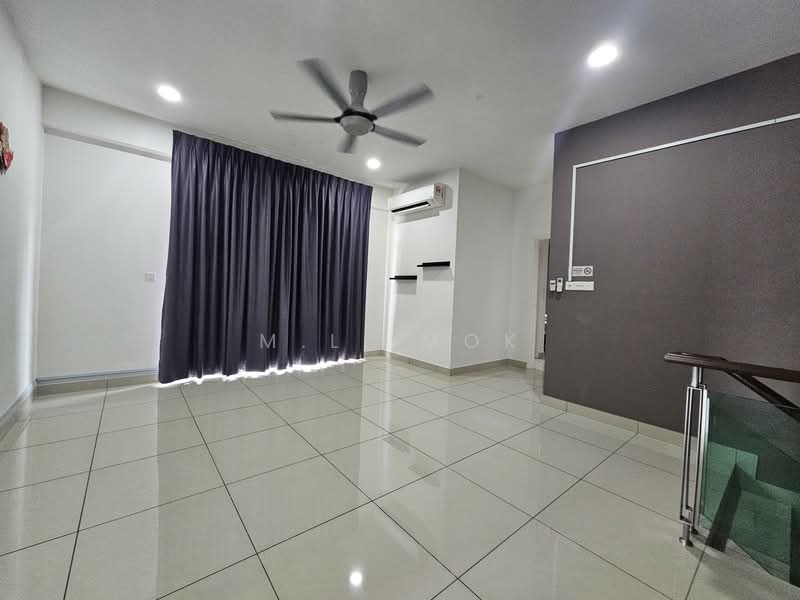 Semi-Detached House for Rent in Johor Bahru (Johor) - M.L. Mok - Living Room - PropertyGuru.com.my