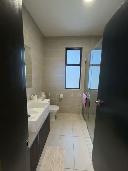 Semi-Detached House for Sale in Kota Tinggi (Johor) - Jeff Saw - Bathroom - PropertyGuru.com.my