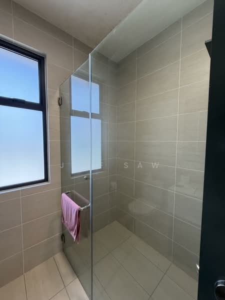 Semi-Detached House for Sale in Kota Tinggi (Johor) - Jeff Saw - Bathroom - PropertyGuru.com.my