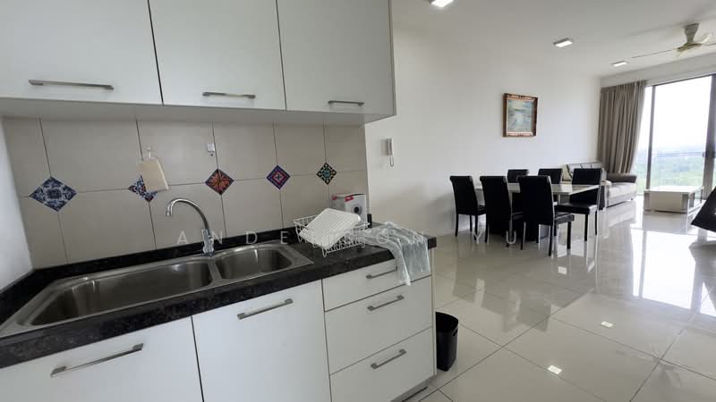Condominium for Rent at The WaterEdge (Pinggiran Air) - Anderson Yu - Kitchen - PropertyGuru.com.my