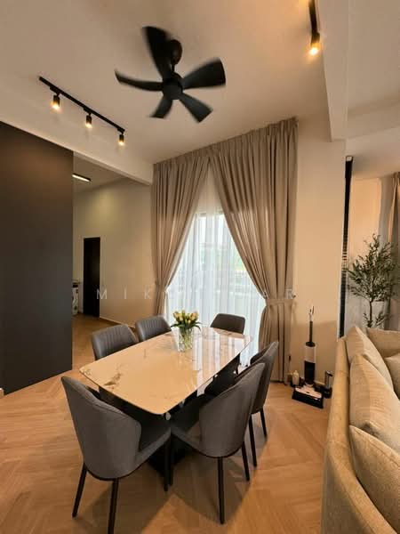 2-storey Terraced House for Rent in Bandar Cassia (Batu Kawan) - Mike Kuar - Dining Room - PropertyGuru.com.my