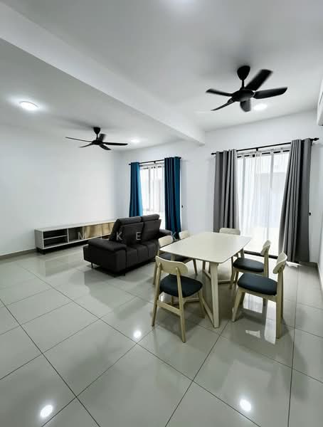 Rumah Bandar untuk Disewa di Bandar Cassia (Batu Kawan) - Mike Kuar - Living Room - PropertyGuru.com.my