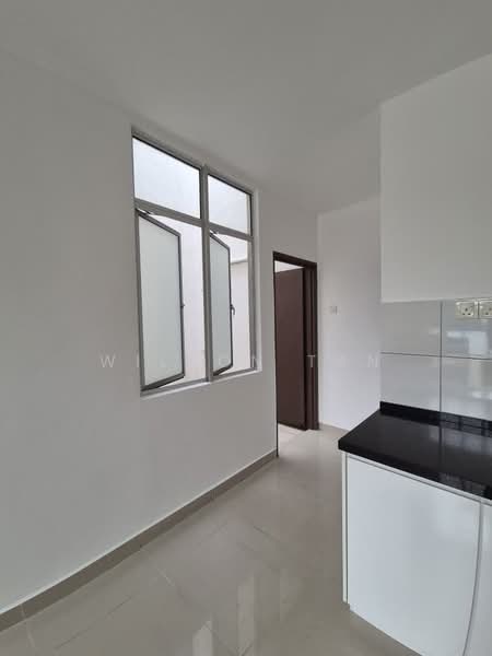Townhouse for Sale in Puchong (Selangor) - Wilson Tan - Kitchen - PropertyGuru.com.my