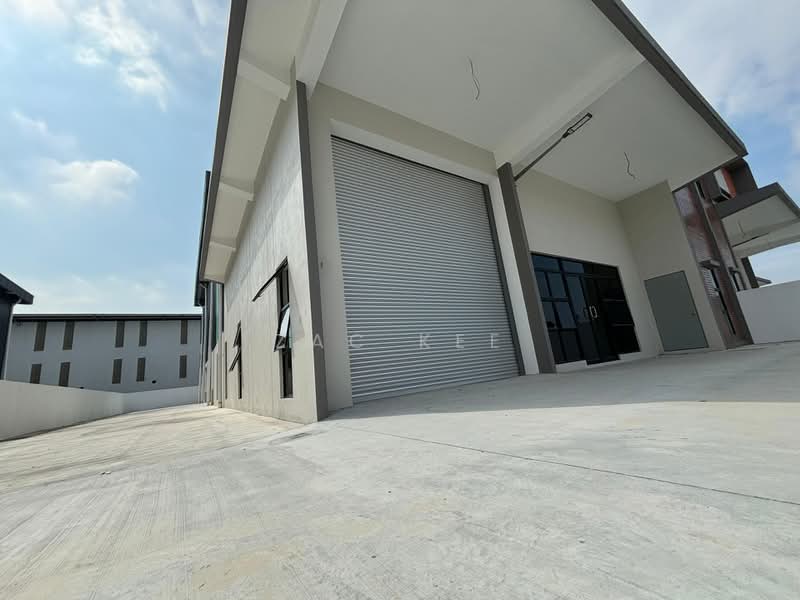 Semi-D Factory for Rent in Nilai (Negeri Sembilan) - Zac Kee - Exterior - PropertyGuru.com.my