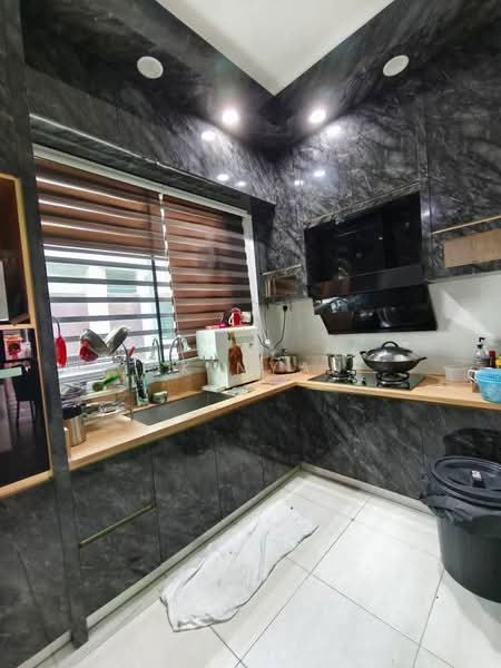 2-storey Terraced House for Rent in Ipoh (Perak) - Ck Nyau - Kitchen - PropertyGuru.com.my