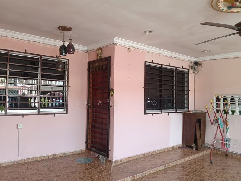 Rumah Teres 1 Tingkat untuk Dijual di Seri Kembangan (Selangor) - Sean Loo - Exterior - PropertyGuru.com.my