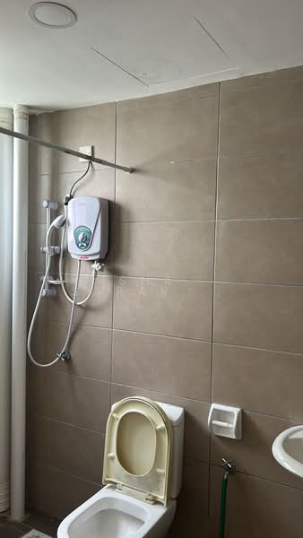 Service Residence for Rent at ARC @ Austin Hills - Sha Saravanan - Bathroom - PropertyGuru.com.my