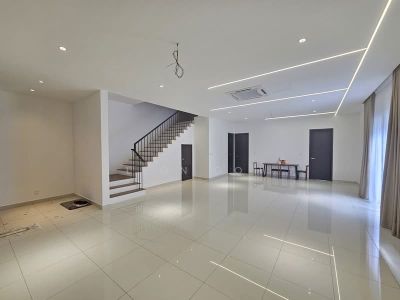 Terraced House for Rent in Kota Kemuning (Shah Alam) - Leon Goh - Living Room - PropertyGuru.com.my