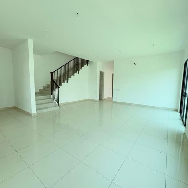 Semi-Detached House for Sale in Bandar Cassia (Batu Kawan) - Ann Khor - Living Room - PropertyGuru.com.my