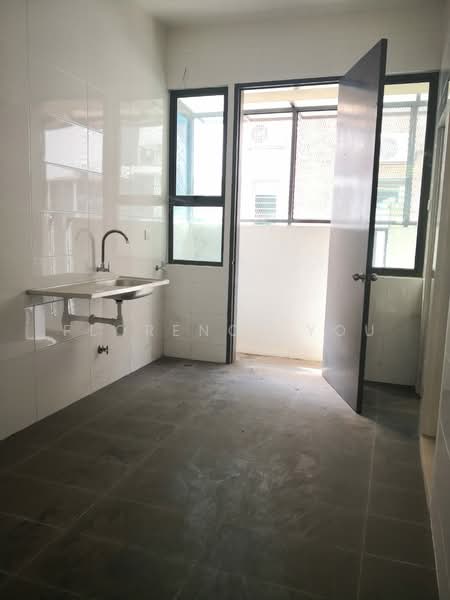3-storey Terraced House for Sale in Puchong (Selangor) - Florence You - Kitchen - PropertyGuru.com.my