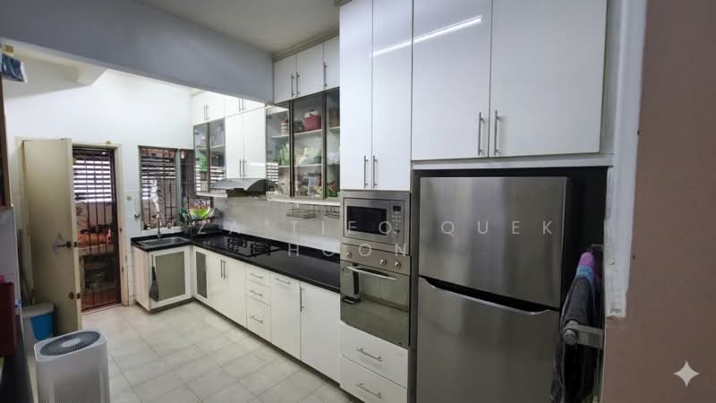 2-storey Terraced House for Sale in Kota Damansara (Selangor) - Liza Tieo Quek Hoon - Kitchen - PropertyGuru.com.my