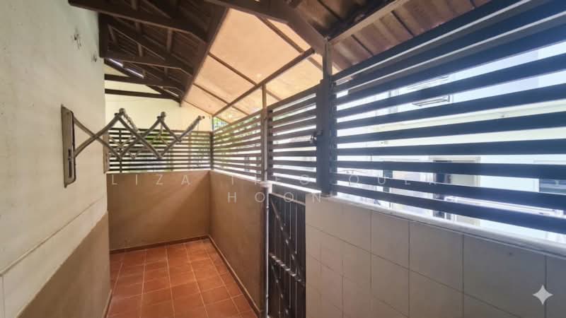 2-storey Terraced House for Sale in Kota Damansara (Selangor) - Liza Tieo Quek Hoon - Balcony - PropertyGuru.com.my