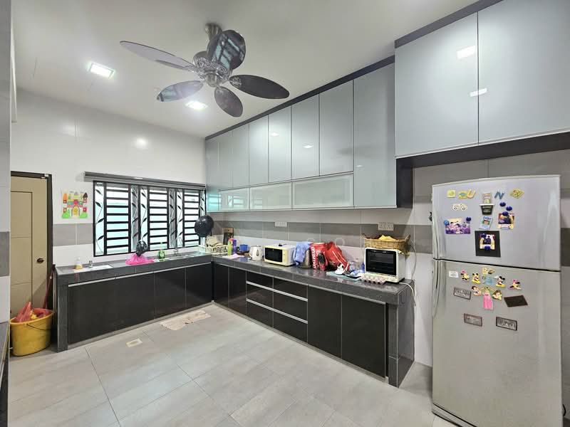 Rumah Teres 2 Tingkat untuk Dijual di Kampung Teluk Gadong Besar (Klang) - Leon Goh - Kitchen - PropertyGuru.com.my