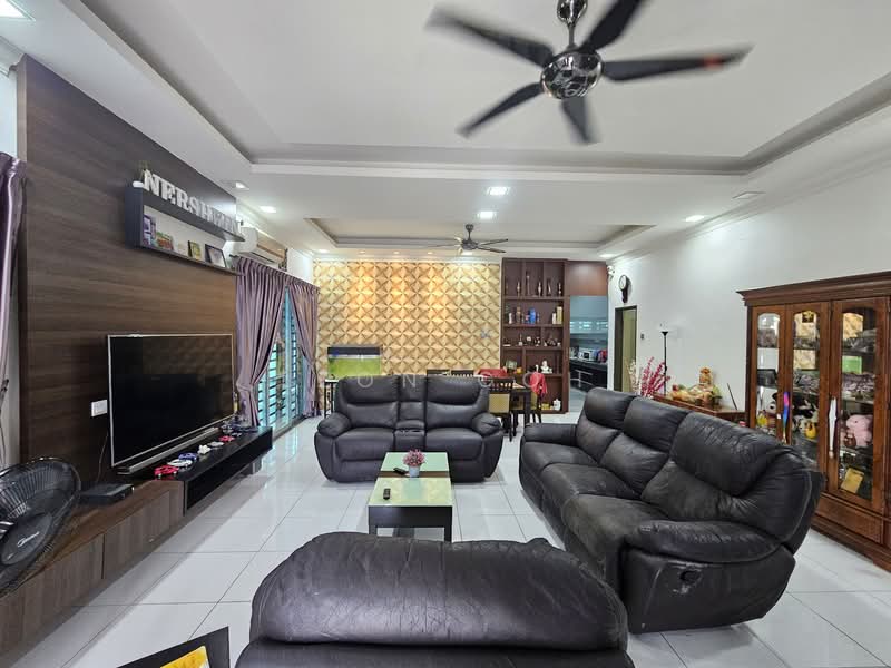Rumah Teres 2 Tingkat untuk Dijual di Kampung Teluk Gadong Besar (Klang) - Leon Goh - Living Room - PropertyGuru.com.my