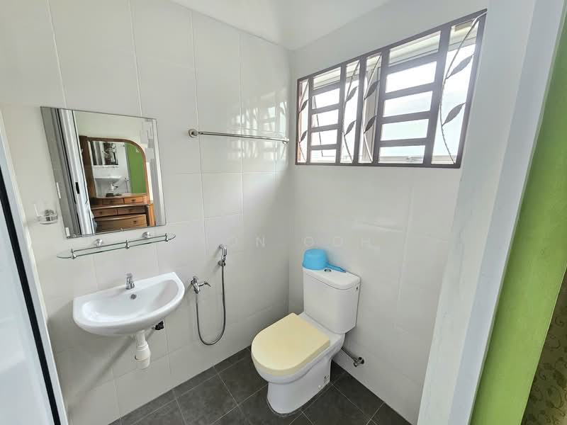 Rumah Teres 2 Tingkat untuk Dijual di Kampung Teluk Gadong Besar (Klang) - Leon Goh - Bathroom - PropertyGuru.com.my