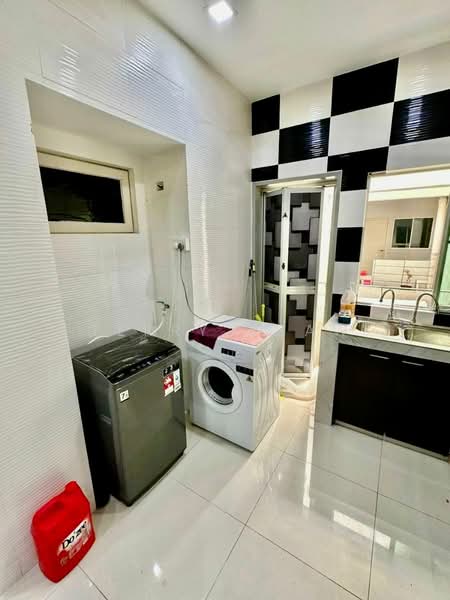 Kondominium untuk Disewa di First Residence (Residensi Unggul) - Terry Khaw - Interior - PropertyGuru.com.my