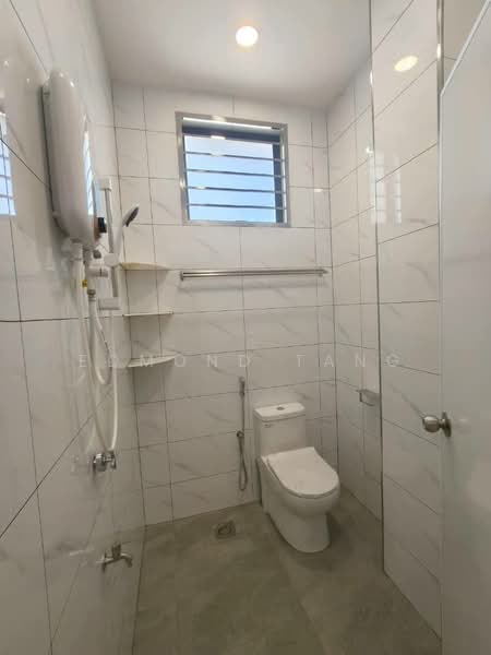 2-storey Terraced House for Rent in Taman Perling (Perling) - Edmond Tang - Bathroom - PropertyGuru.com.my
