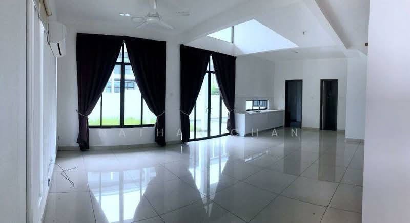 Rumah Kluster untuk Dijual di Taman Adda Heights (Tebrau) - Nathan Chan - Living Room - PropertyGuru.com.my