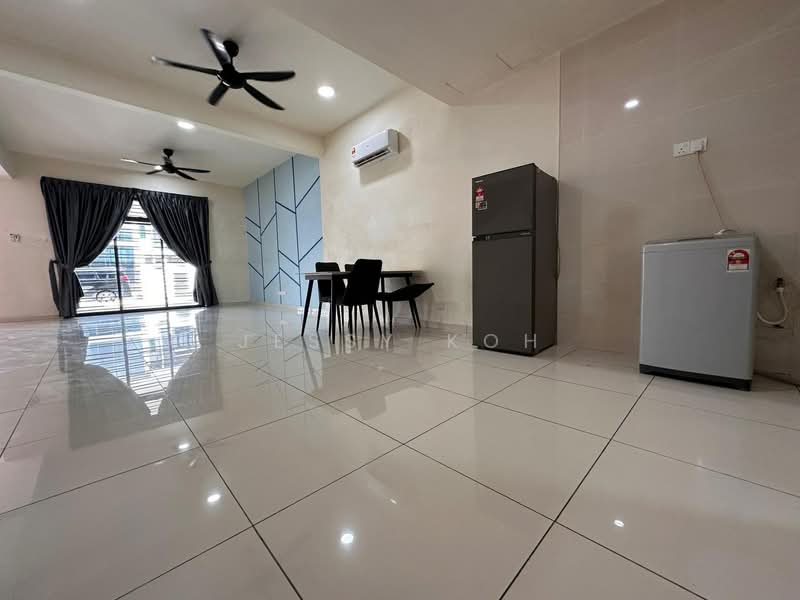 2-storey Terraced House for Rent in Taman Sutera Utama (Skudai) - Jessy Koh - Living Room - PropertyGuru.com.my