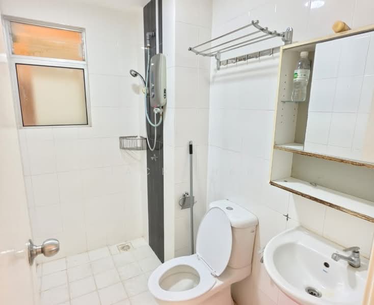 Condominium for Sale at Plaza Menjalara - Jack Chan - Bathroom - PropertyGuru.com.my
