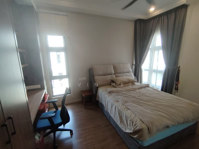 Bungalow for Sale in Telok Panglima Garang (Selangor) - Elvin Hee - Bedroom 1 - PropertyGuru.com.my