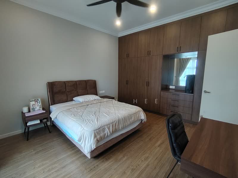 Bungalow for Sale in Telok Panglima Garang (Selangor) - Elvin Hee - Bedroom 2 - PropertyGuru.com.my