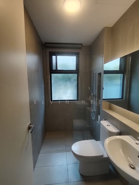 Rumah Banglo untuk Dijual di Telok Panglima Garang (Selangor) - Elvin Hee - Ground Floor Room Bathroom - PropertyGuru.com.my