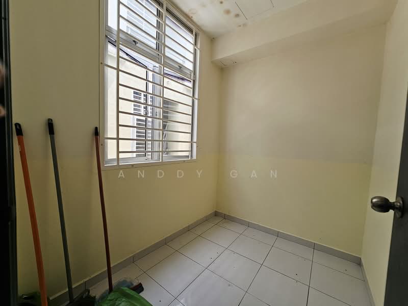 Rumah Teres 2 Tingkat untuk Dijual di Seksyen 33 (Shah Alam) - Anddy Gan - PropertyGuru.com.my