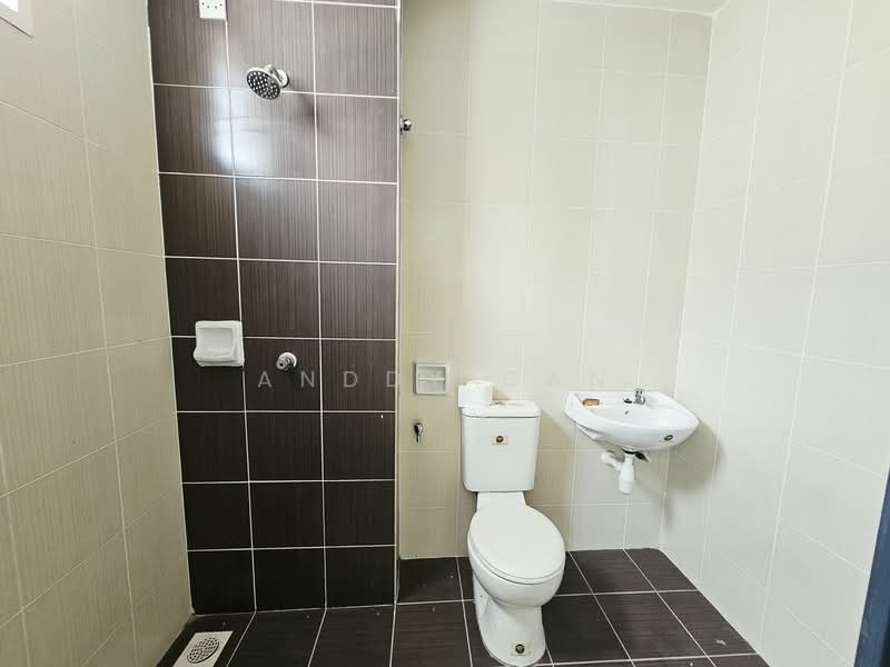 Rumah Teres 2 Tingkat untuk Dijual di Seksyen 33 (Shah Alam) - Anddy Gan - PropertyGuru.com.my