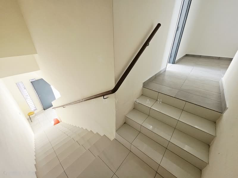 Rumah Teres 2 Tingkat untuk Dijual di Seksyen 33 (Shah Alam) - Anddy Gan - PropertyGuru.com.my