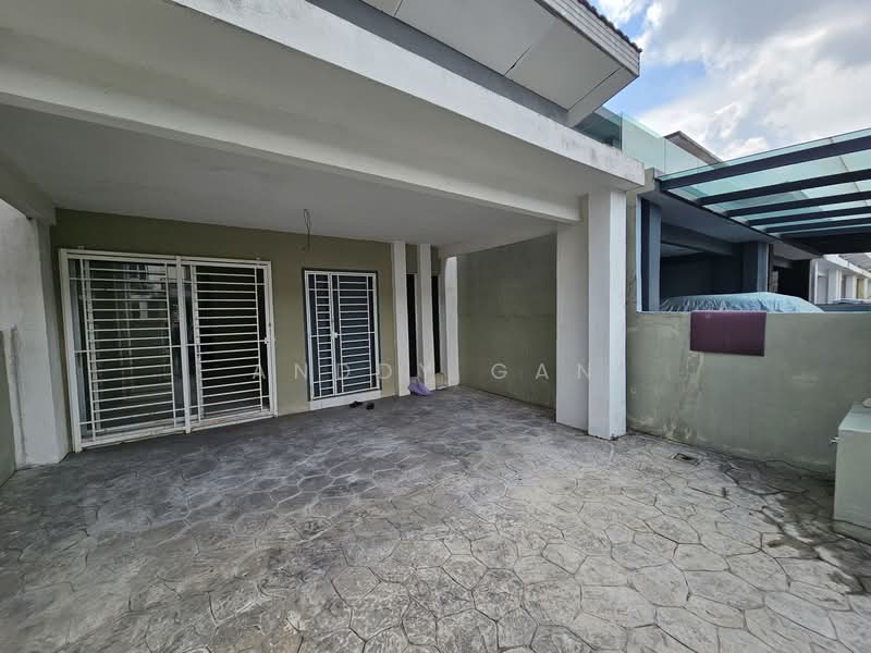 Rumah Teres 2 Tingkat untuk Dijual di Seksyen 33 (Shah Alam) - Anddy Gan - PropertyGuru.com.my