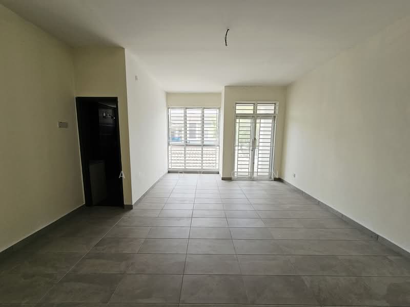 Rumah Teres 2 Tingkat untuk Dijual di Seksyen 33 (Shah Alam) - Anddy Gan - PropertyGuru.com.my