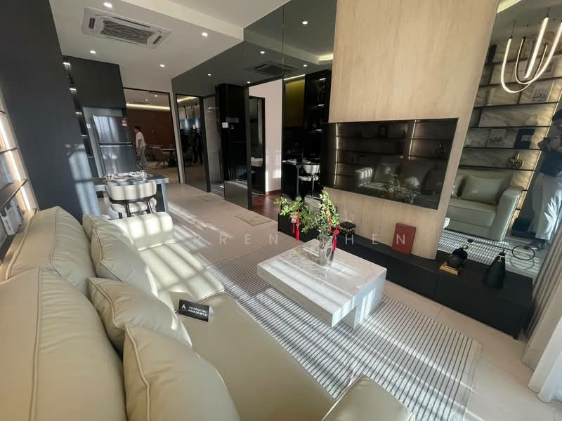 Servis Apartment untuk Dijual di The Address @ Maxim Pelangi - Darren Chen - Living Room - PropertyGuru.com.my