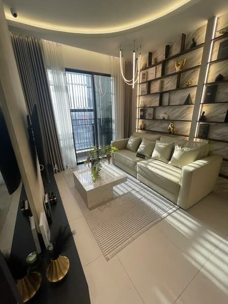 Servis Apartment untuk Dijual di The Address @ Maxim Pelangi - Darren Chen - Living Room - PropertyGuru.com.my
