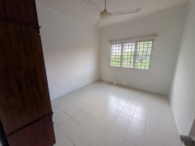 Apartment for Rent at Pangsapuri Bayu Suria (Summerfields Apartments) - Jeff Yap - Interior - PropertyGuru.com.my