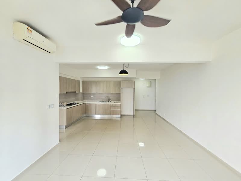 Service Residence for Rent at Gravit8, Klang - Leon Goh - Kitchen - PropertyGuru.com.my